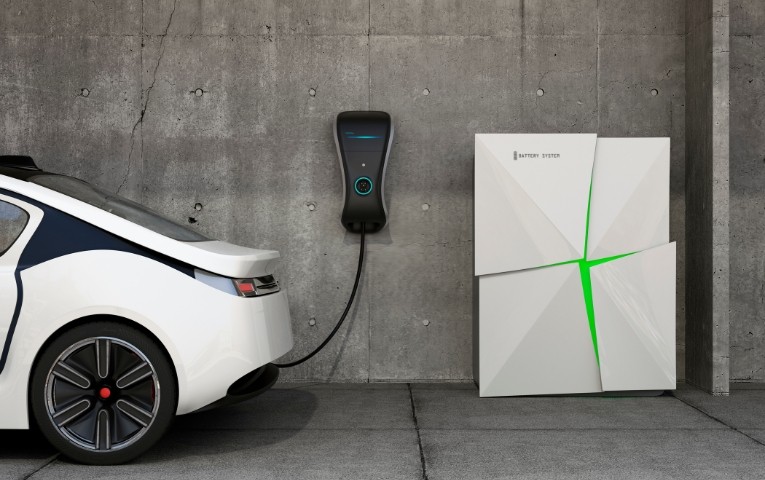 Charging electric vehicles imagem